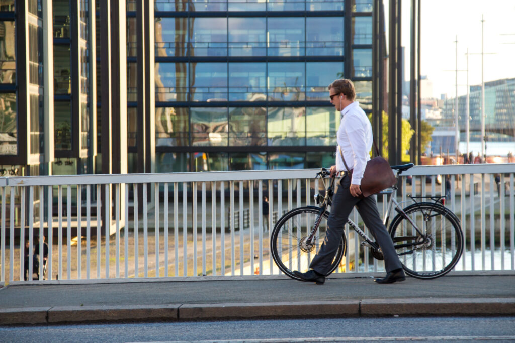 employee wellbeing can improve with healthy routines such as bicycling to work