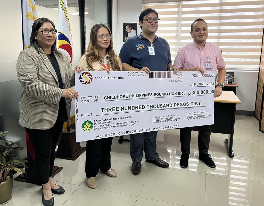 PCSO donates P300,000 to Childhope Philippines