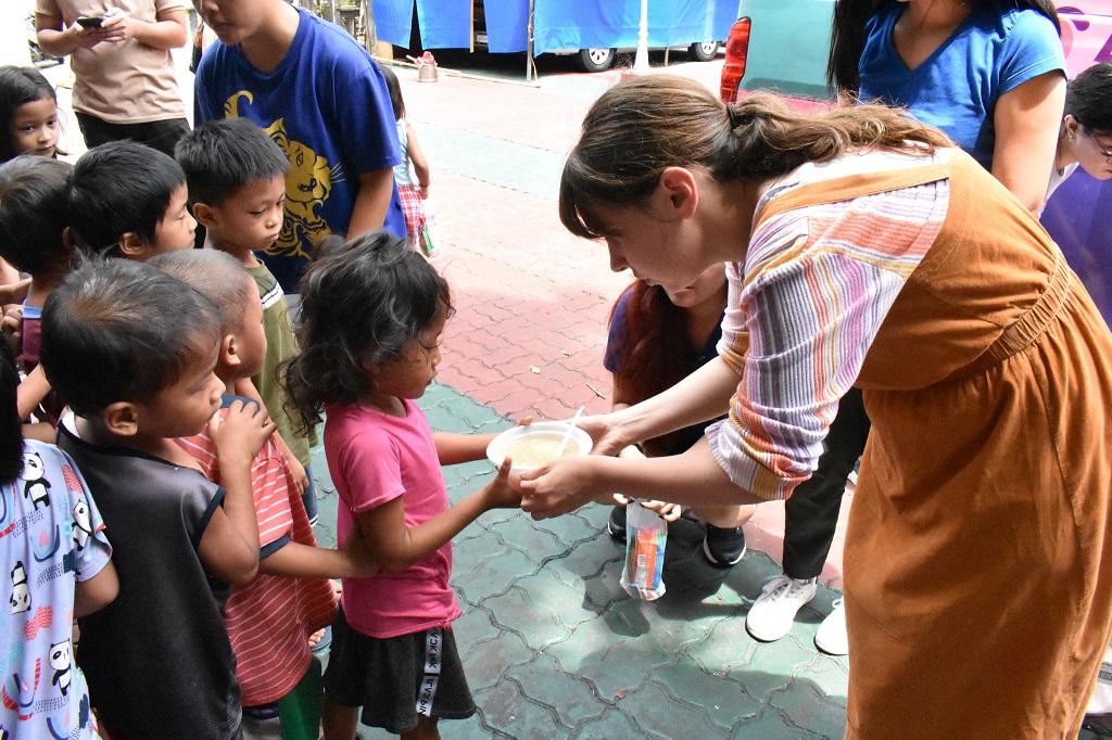 Childhope Philippines' feeding program for street children