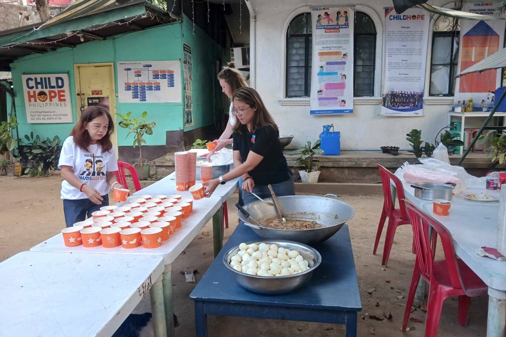 feeding program of childhope focusing on the importance of good nutrition